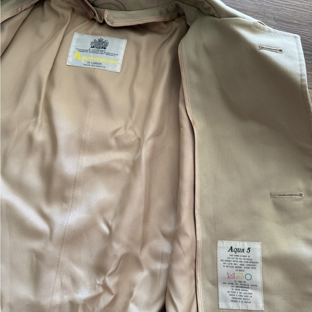 Vintage Aquascutum London Men's Beige Trench Coat - Picture 7 of 11